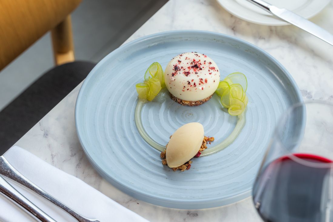 Royal-Garden-Hotel-London-Origin-Kensington-Goats-Cheese-Honey-Cheesecake-Toasted-Barley-Ice-Cream-03